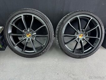 Zimní komplet r20 na porsche Cayman Boxster/Cayman GT4