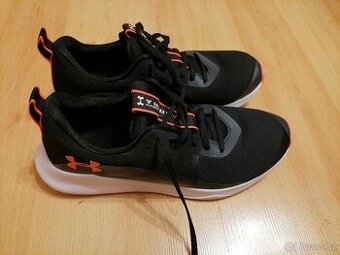 Boty Under Armour vel.39