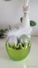 velikonoční vajíčka, různé dekorace