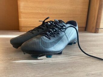 Nike Mercurial Vapor 16 Pro