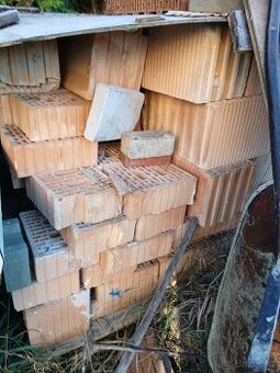 Prodám cihly viz fota