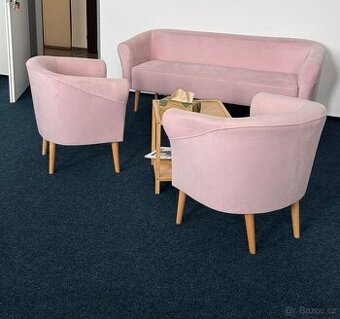 Výprodej kanceláře - sedačka, 2 křesla