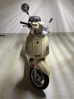 Retro skútr Keeway zahara 125