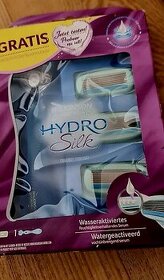 Dámský holící strojek Wilkinson Hydro Silk-3 břity
