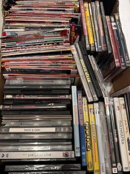 Sbírka DVD napříč žánry