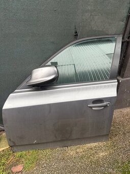 Přední levé dveře bmw x3 e83