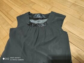 Šedé večerní šaty s kamínky značka TATUUM