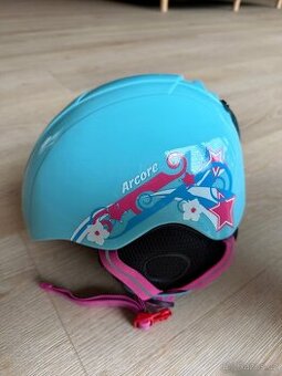 Dětská lyžařská helma