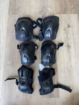 Sady dětských chráničů in-line skateboard