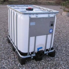 IBC nádrže 600L