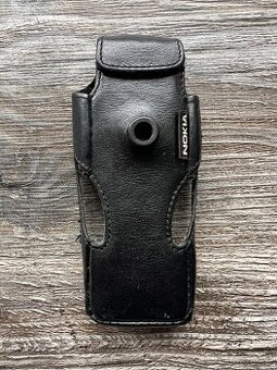 Originální kožené pouzdro Nokia CSL-27 ( nekompletní )