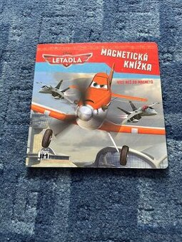 Magnetická knížka letadla