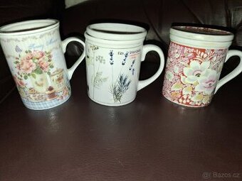 Hrnky bylinkářské se sítky a pokličkou