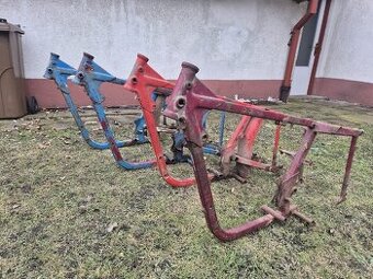 Prodam rámy Jawa 250/353 , 350/354 s okem na sidecar.