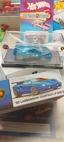 Hot wheels Lamborghini countach 500 modrý