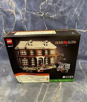 LEGO Ideas 21330 Sám doma