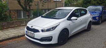 Pronájem vozu, taxi, Kia Cee'd 2018 (Bolt, Uber, Liftago)