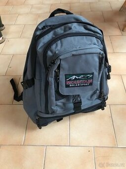 batoh 25l outdoor - šedý - NOVÝ