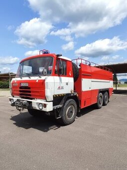 Hasičská Tatra 815 6x6 8000/voda 800l/penidlo