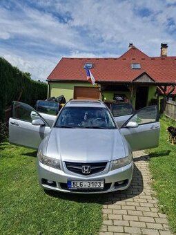 Honda Accord 2.4 Touresr 7G executive