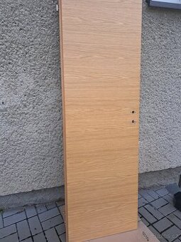 Prodám kvalitní dřevěné interiové dveře Sapeli