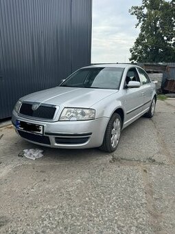 Škoda Superb na Náhradní díly