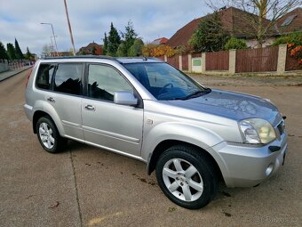 Nissan x-trail 2.5 benzin 121 kw - 4x4 - AUTOMAT -