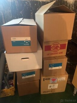 8 (MYSTERY) BOXŮ
