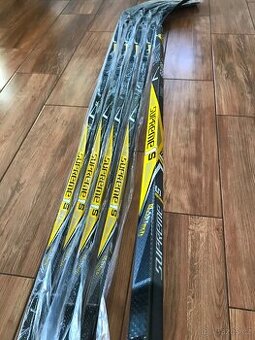 Hokejky Bauer 1S levé NOVÉ Profi model/top cena