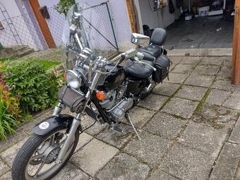 Honda vt 1100 shadov