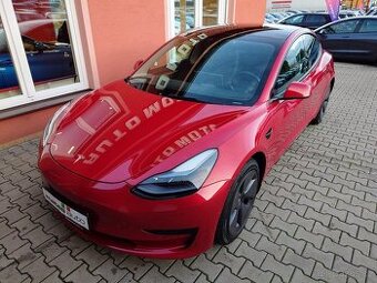 Tesla Model 3 2021 Standard 239kW RWD