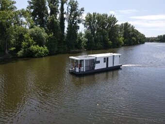 ECO hausbóty 10m, 12m/houseboats, nové