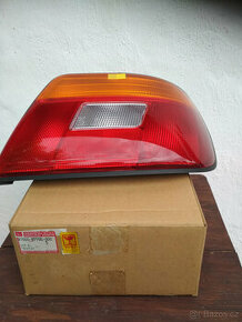 Zadní světlo 81550-87795 na Daihatsu Charade IV Sedan