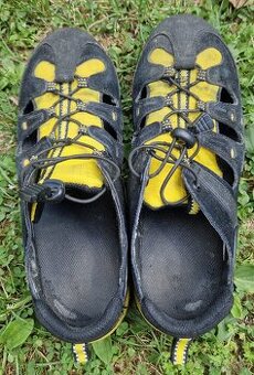 Bezpečnostní sandály v. 44/29cm