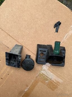 Babetta 210/215 ruzne plasty