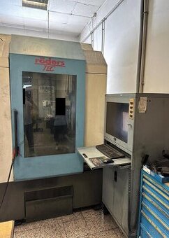 Obráběcí centrum (vertikální) Röders TEC RFM 600/2 (7256)