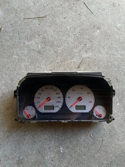 Budíky VW Golf III - Diesel