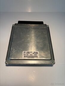 Řídící jednotka motoru – Ford OEM: 5571-12A650-AB