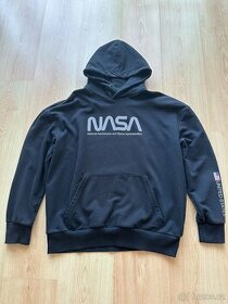 Černá mikina s kapucí NASA, vel. M - 1