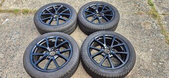 Originální Mercedes CLE AMG disky R18 + zimní Pirelli 245/45