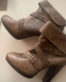 Celokožené nízké kozačky River Island - 1