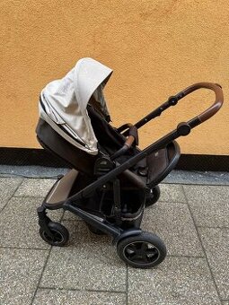 Kočárek Britax smlile III