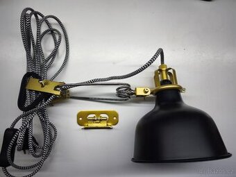 Lampa IKEA Ranarp - nástěnná se skřipcem + LED žárovka E14