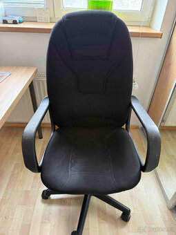 Zdarma otočná židle