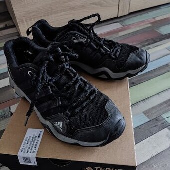 Botasky- Adidas Terrex