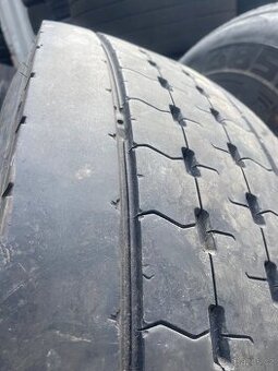 Nákladní pneumatiky 295/80 R22,5