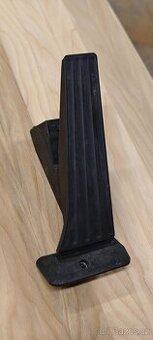 Plynový pedál z BMW Z4 e89, r.v. 2010