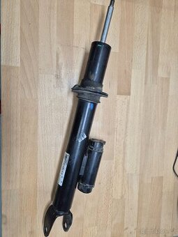 Pravy predni tlumic MERCEDES BENZ AMG C 63 S