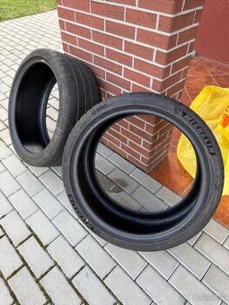 Michelin Pilot Sport 4s / 245/34 r19 DOT 22