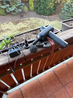 Prodám masážní pistoli APTONIA